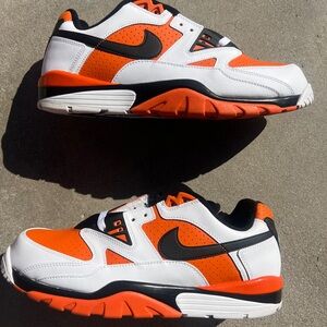 AIR CROSS TRAINER 3 LOW 'STARFISH'